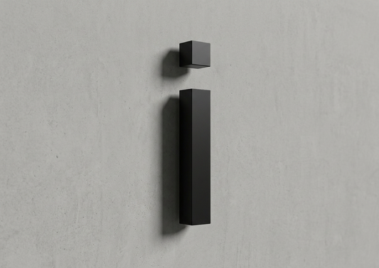 Channel Letter i Gotham Black