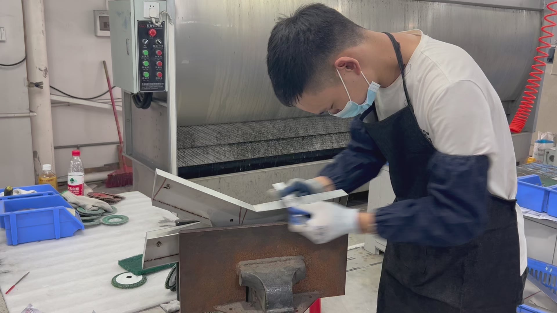 Load video: Bending and Welding machine for sign manufacture
